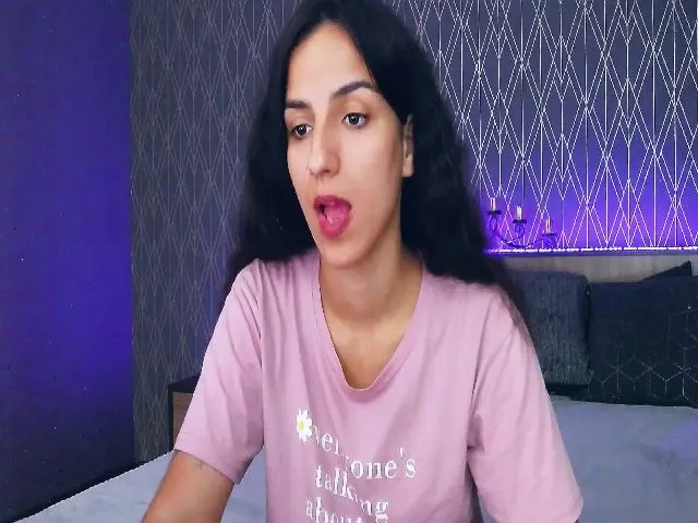 Live sex webcam photo for XDaphneMoss #255409049