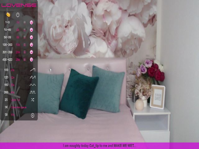 Live sex webcam photo for AliCooper_ #257057161
