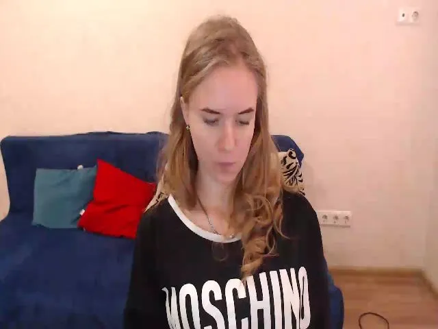 Live sex webcam photo for Limana_xo #257089295