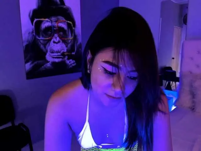 Live sex webcam photo for saramunoz #242701740