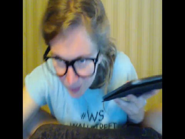 Live sex webcam photo for A_Girlie #253334603