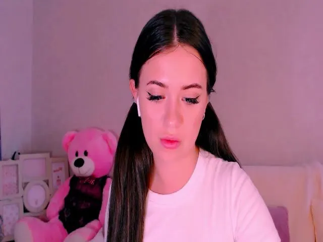 Live sex webcam photo for Brightineyes #253671155