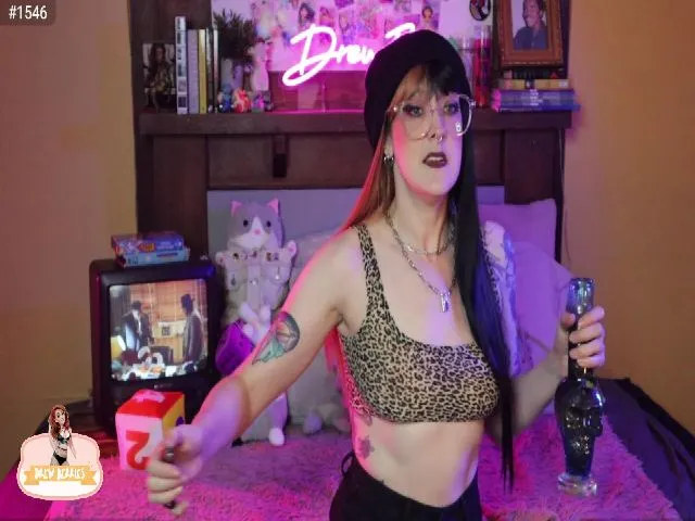 Live sex webcam photo for DrewBerries #261010254