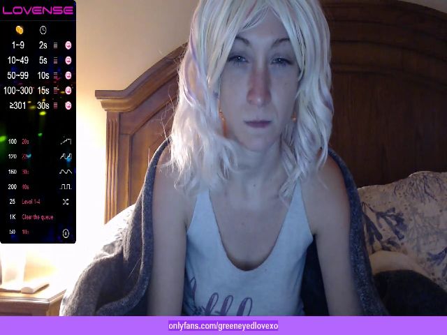 Live sex webcam photo for xKawaiiQueenx #261173705