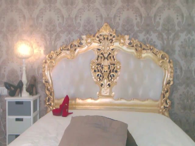 Live sex webcam photo for GoddessKatia #264230917