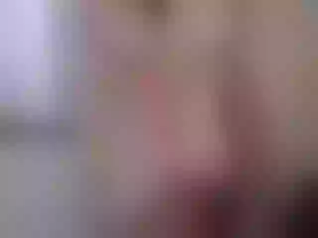 Live sex webcam photo for JennyMILFx #247230440