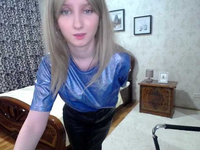 Live sex webcam photo for Gentledawn #241264916