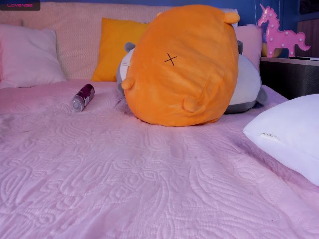 Live sex webcam photo for Milly_Saint #259835700