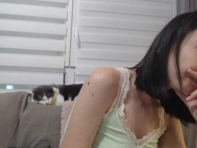 Live sex webcam photo for cleophee #287942169