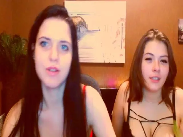 Live sex webcam photo for Antonia_W_ #260371811