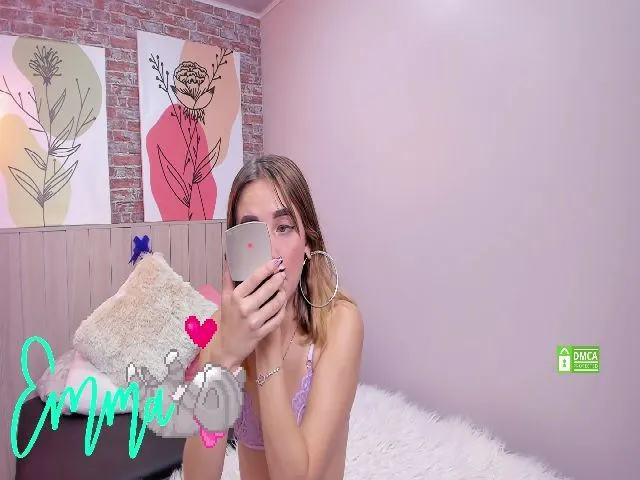 Live sex webcam photo for EmmaSiff #257582017