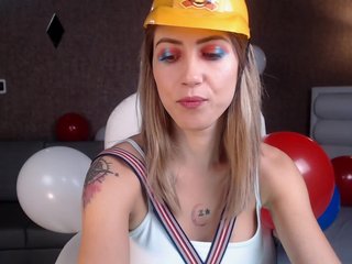 Live sex webcam photo for CassieKleinX #240540703