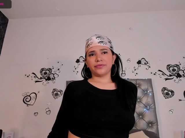 Live sex webcam photo for AnaisGarcia #251540019