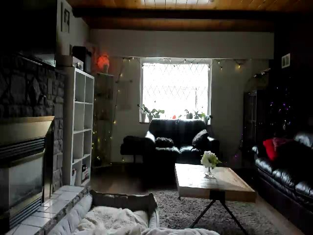 Live sex webcam photo for Luubeam #265076736