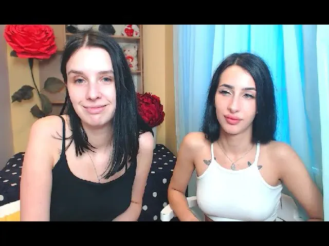 Live sex webcam photo for BruttieHot__ #264895253