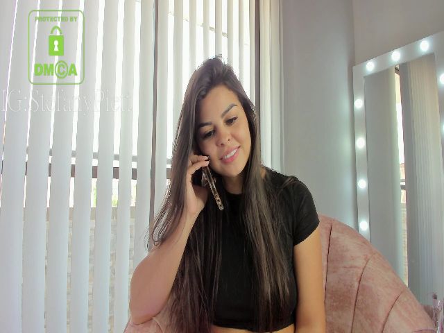 Live sex webcam photo for Stefany_gpiet #264988519