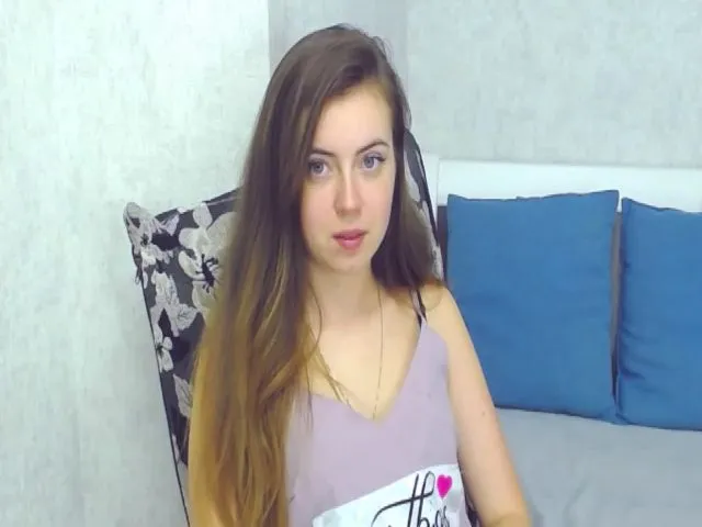 Live sex webcam photo for TaminaRey #252913247
