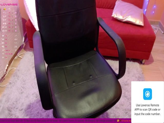 Live sex webcam photo for Sexyalicia4 #260454776