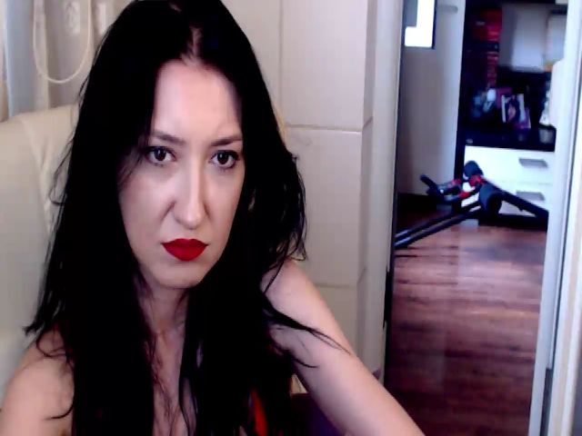 Live sex webcam photo for MistressNadia #261270970