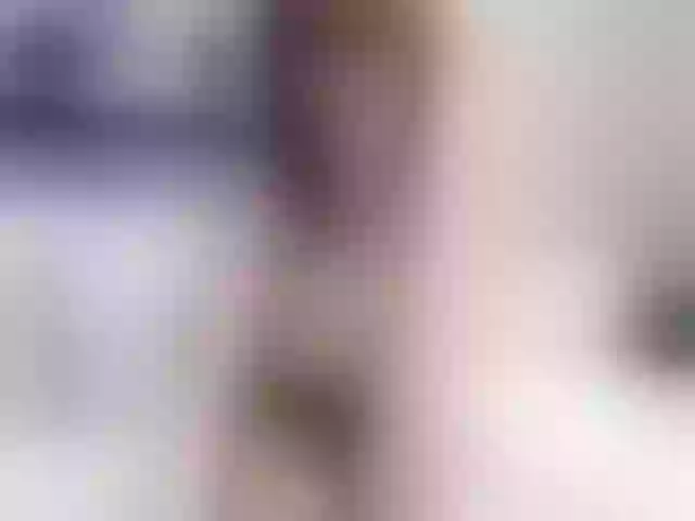 Live sex webcam photo for MissLilie #265279232
