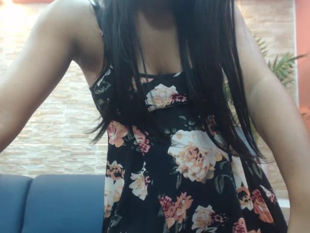 Live sex webcam photo for Saray22xx #261789357