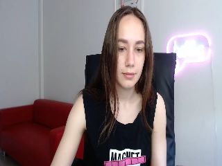 Live sex webcam photo for Jenxx_ #251761997