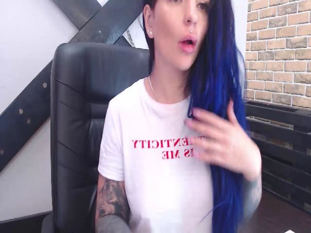 Live sex webcam photo for Lily_jay #255845460