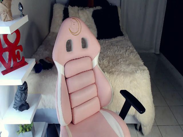 Live sex webcam photo for Beautifulunna #264035302