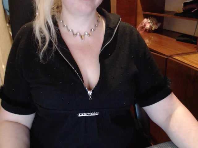 Live sex webcam photo for Alisa1917 #240975619