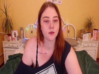 Live sex webcam photo for Lillyloan4u #251694277