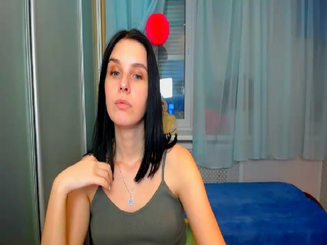 Live sex webcam photo for Lin_Elisss #260759636