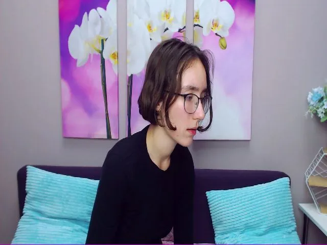 Live sex webcam photo for CleverAlexiss #253637082