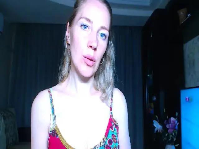 Live sex webcam photo for Oly_nice_ #262815636