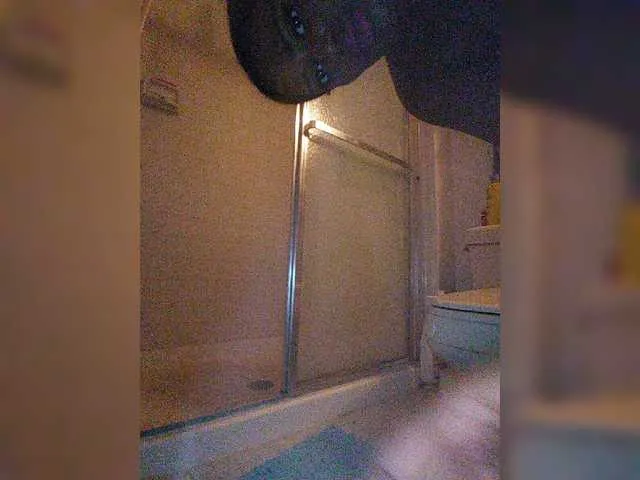 Live sex webcam photo for Paradise869 #249706477