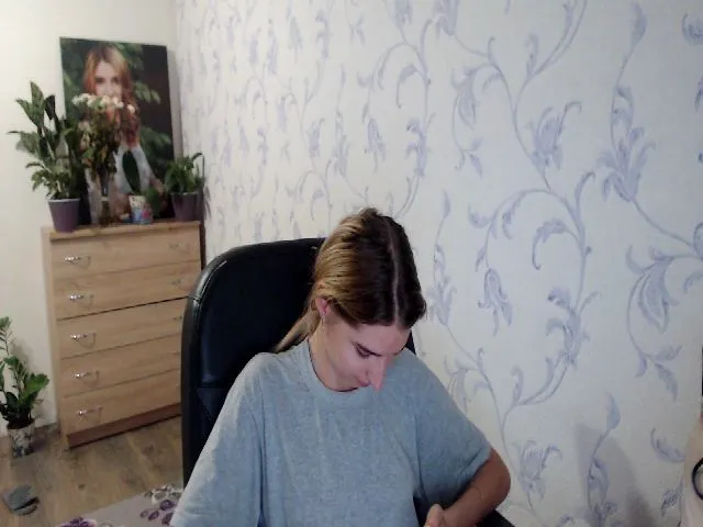 Live sex webcam photo for Springibabby #258265993