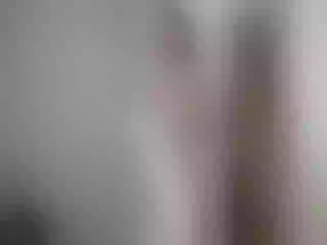 Live sex webcam photo for OnlyLou #265055677