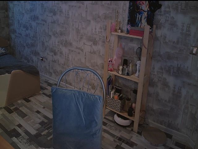 Live sex webcam photo for Blueberyy #253039746