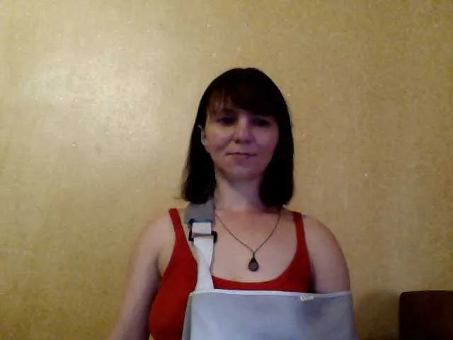 Live sex webcam photo for Oksina #241109027