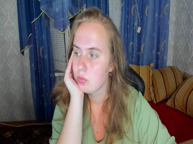 Live sex webcam photo for MaryKent #256392603