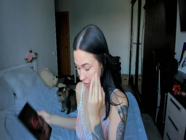 Live sex webcam photo for EvaMystery #261124463