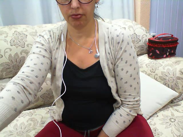 Live sex webcam photo for Gabi_sexy #259750979
