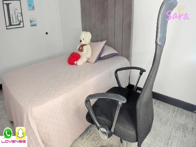 Live sex webcam photo for Saramancinii #261338431