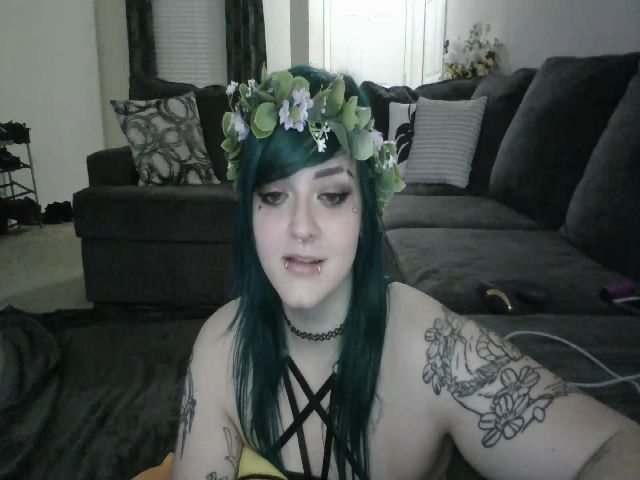 Live sex webcam photo for FloraSky #263026416