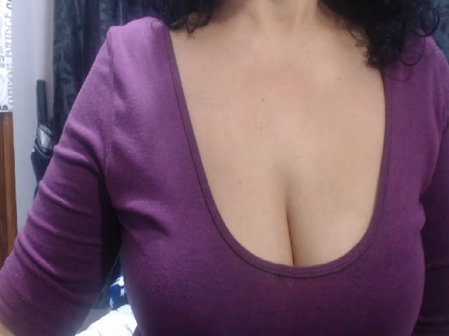 Live sex webcam photo for Sweetvaleriaa #255121030