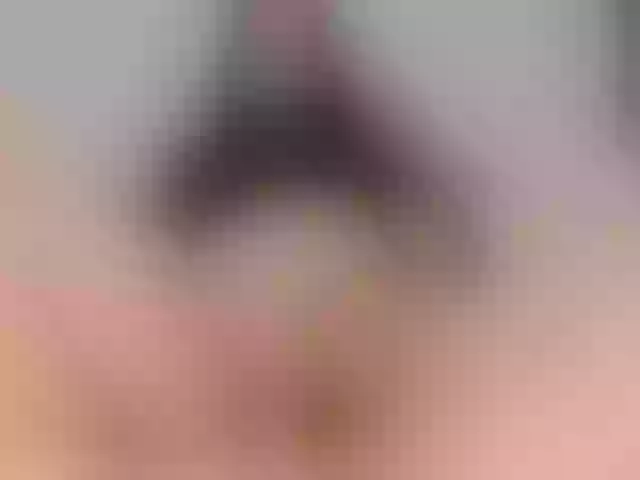 Live sex webcam photo for AmberCrosss #253997448