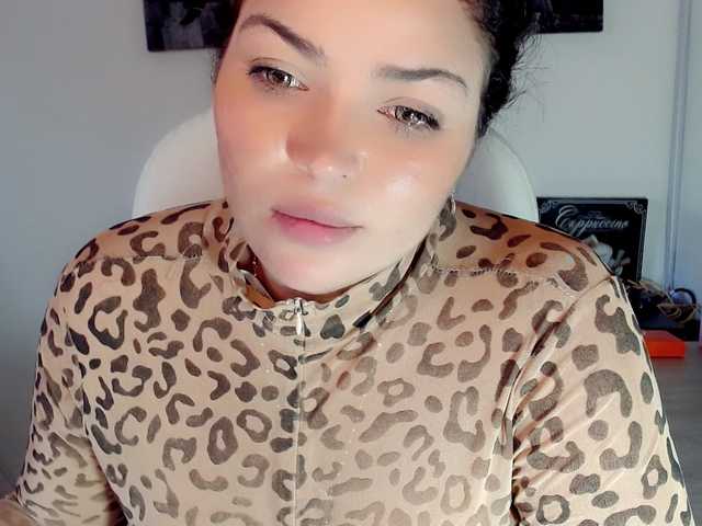 Live sex webcam photo for amaranthacol #246473730