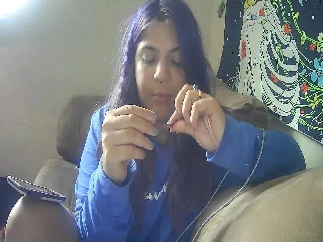 Live sex webcam photo for Lilmisspurp #255998551