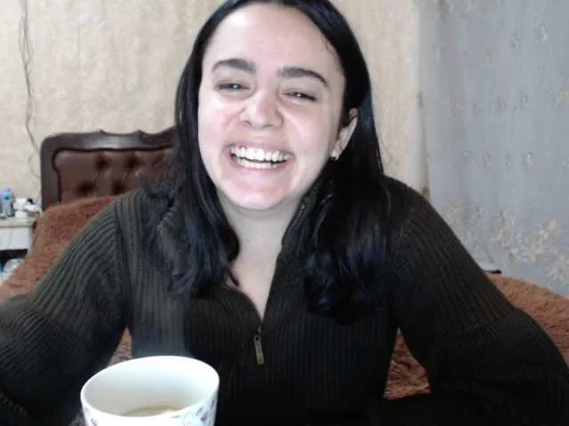 Live sex webcam photo for Katernia48 #240989523