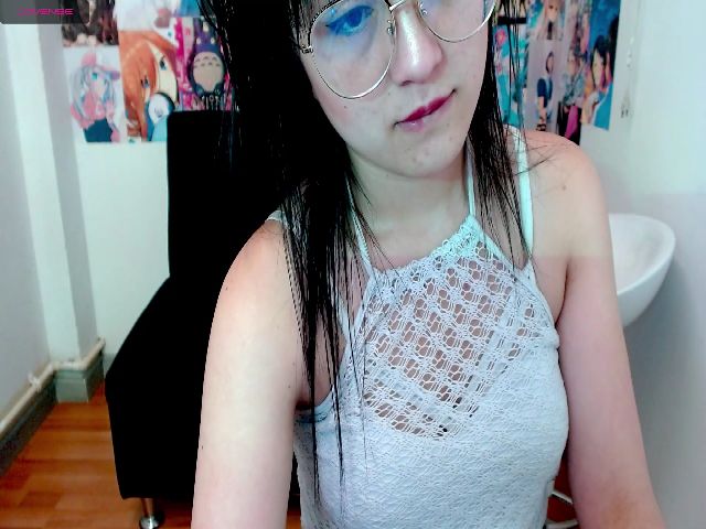 Live sex webcam photo for Charlotte_3x #253880638