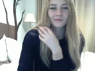 Live sex webcam photo for Lisenaok #240607886